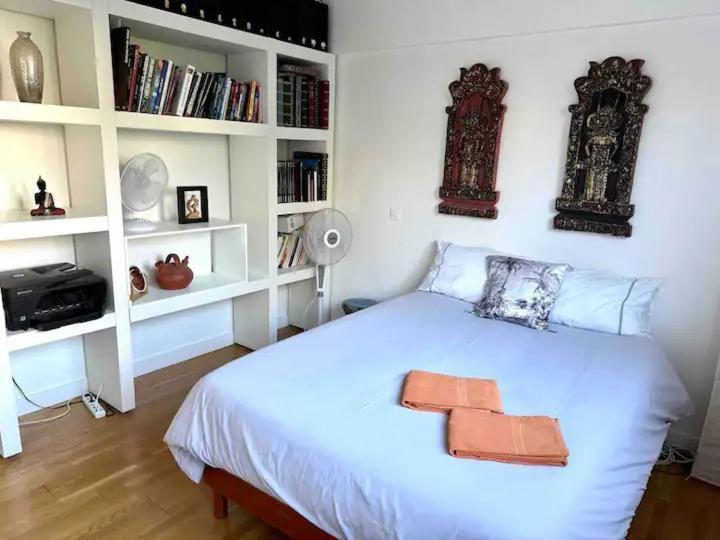 Private Bedrooms Near Eiffel Tower Paris Exterior photo